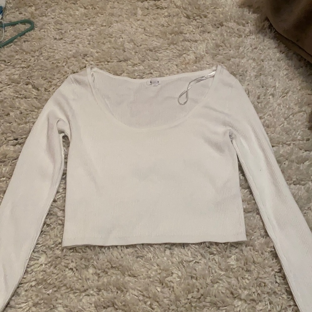 White Long sleeve